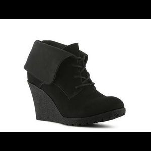 MIA Chaysee Black Suede Wedge Bootie