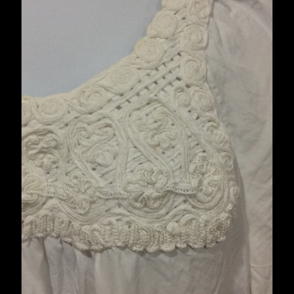 STUDIO Petite - Picture 3 of 4
