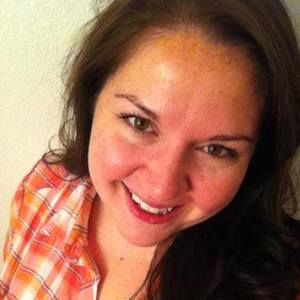 Meet your Posher, Alicia