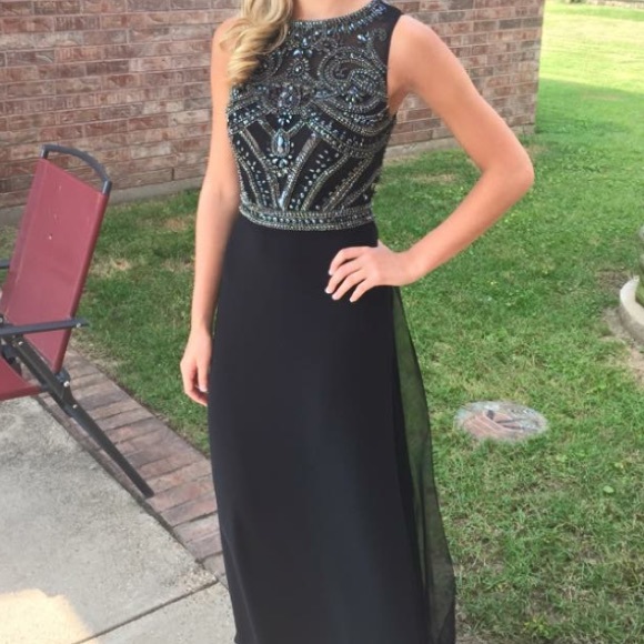 Sherri Hill Dresses & Skirts - Sherri Hill prom dress #11069