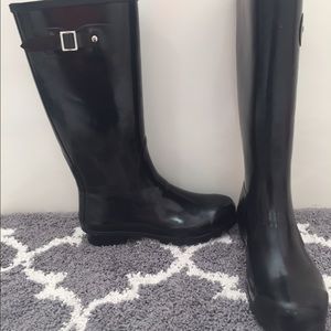 Rain boots/ rainboots/ wellies