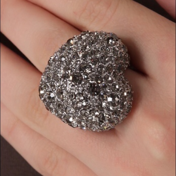 Marc by Marc Jacobs pave Czech crystal ring - Picture 2 of 3