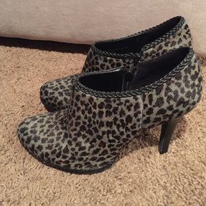 Leopard booties