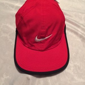 Nike Red Tennis Hat #611811 Featherlight Dri-Fit