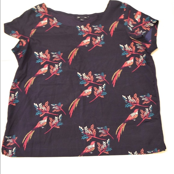 T-shirt top w/ Bird pattern