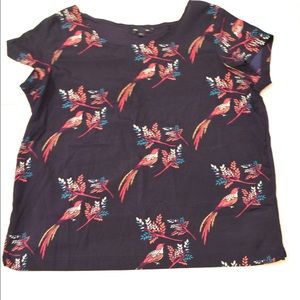 T-shirt top w/ Bird pattern