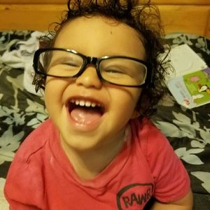 Meet your Posher, Crystal