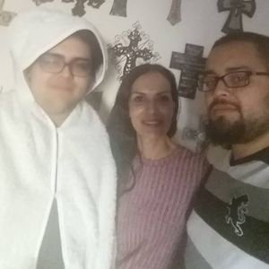 Meet your Posher, Alma