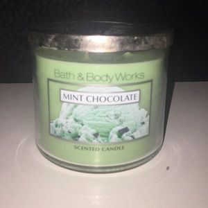 Mint Chocolate Bath & Body Works Candle!