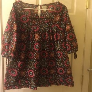 24w Maurcies colorful top. SF/PF.