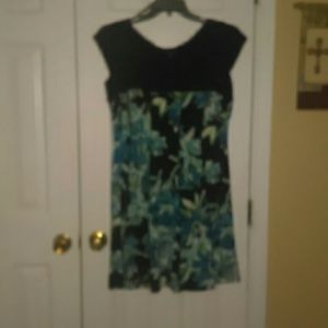 Silky cap-sleeved dress