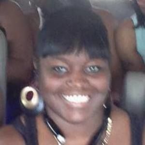 Meet your Posher, Monique