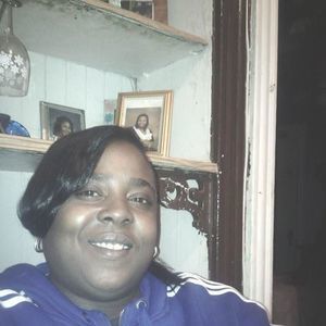 Meet your Posher, Maxine