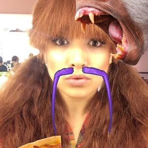 Meet your Posher, Olivia