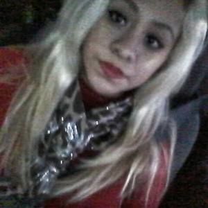 Meet your Posher, Alejandra