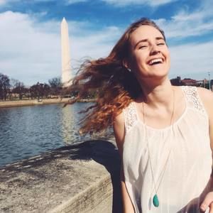 Meet your Posher, Kaleigh