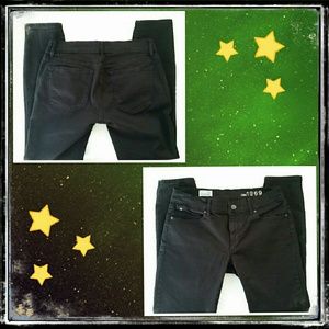 Size 27 GAP Legging Jean