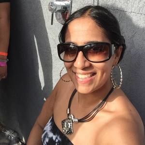 Meet your Posher, Andrea