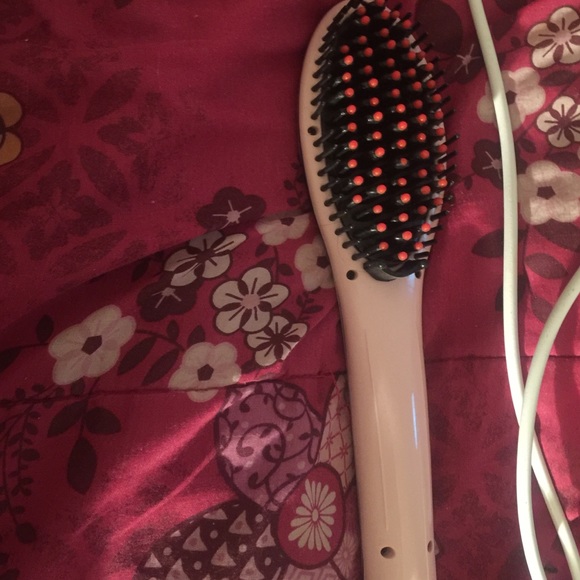 Brush flat iron - Picture 2 of 2