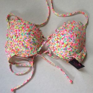 NWT VICTORIA'S SECRET SWIM SUIT BIKINI TOP