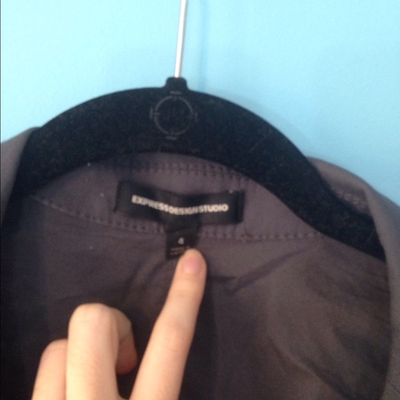 ❌sold❌Express jacket. - Picture 4 of 4