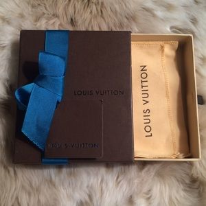 SMALL LOUIS VUITTON BOX