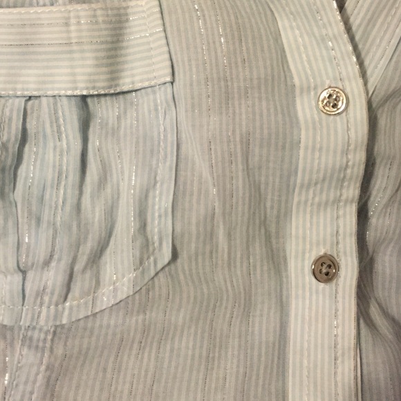 Pale blue express button up - Picture 3 of 3