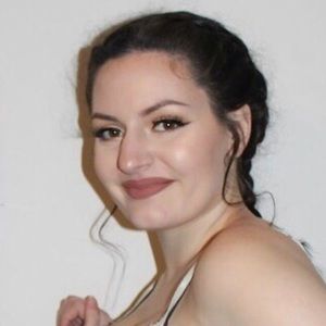 Meet your Posher, Ariel