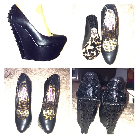 Betsy Johnson Platform Wedged Heels.