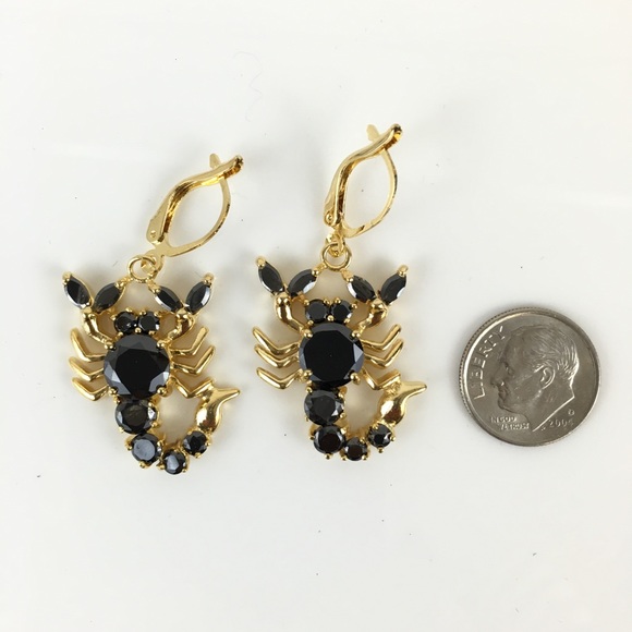 Black Obsidian Scorpion Gold Necklace Earring Set - Picture 3 of 3
