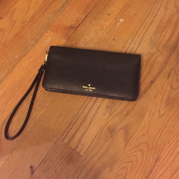 Kate Spade Grey Street wallet/wristlet