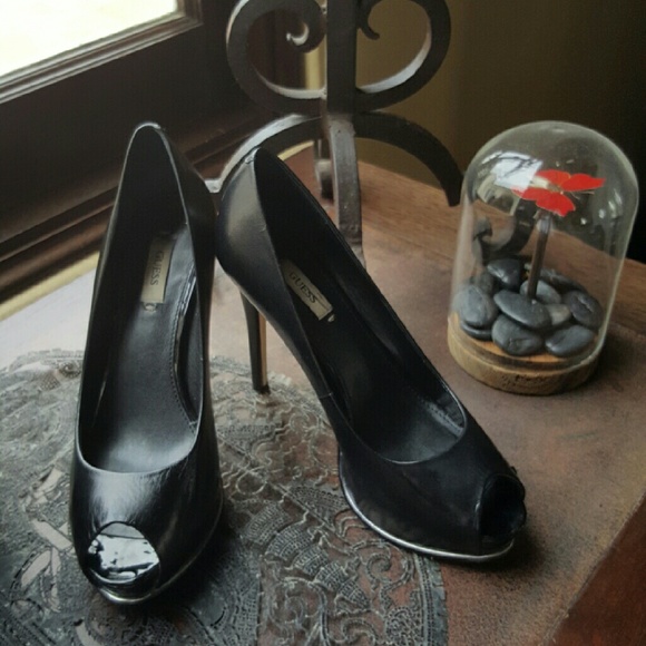 Classic black pumps