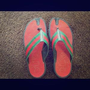 Gucci Flip Flops Size 9