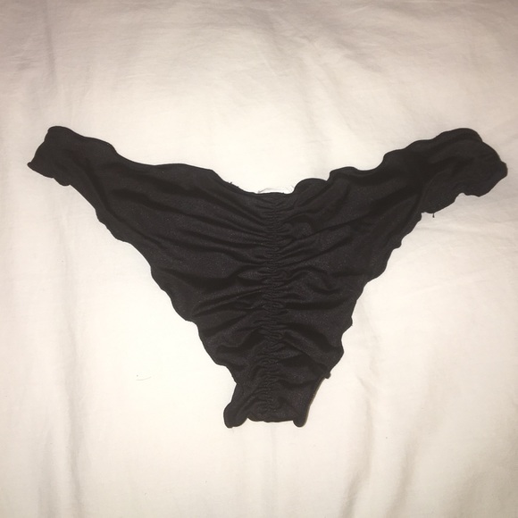 Black mini cheeky bikini bottoms - Picture 2 of 4