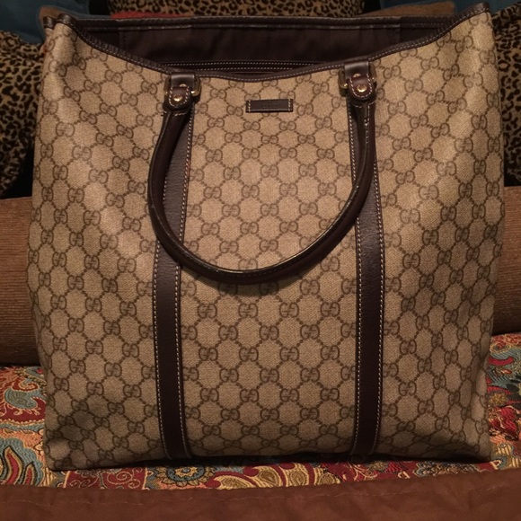 Long Gucci tote