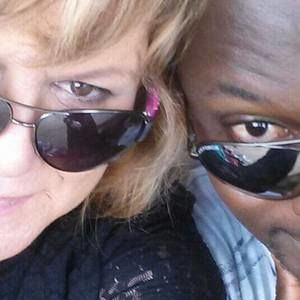 Meet your Posher, Dana