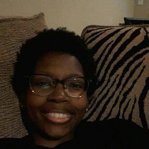 Meet your Posher, Malissa