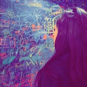 Meet your Posher, Danielle