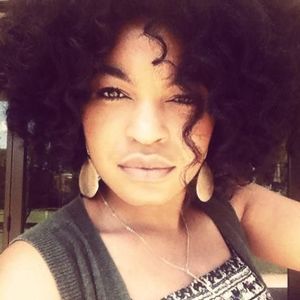 Meet your Posher, Ariana