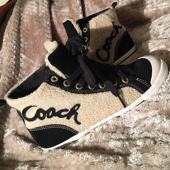 SOLD -- đâŁď¸RARE! HTF LIMITED EDITION COACH SNEAKERS - Picture 3 of 4