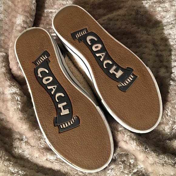 SOLD -- đâŁď¸RARE! HTF LIMITED EDITION COACH SNEAKERS - Picture 4 of 4