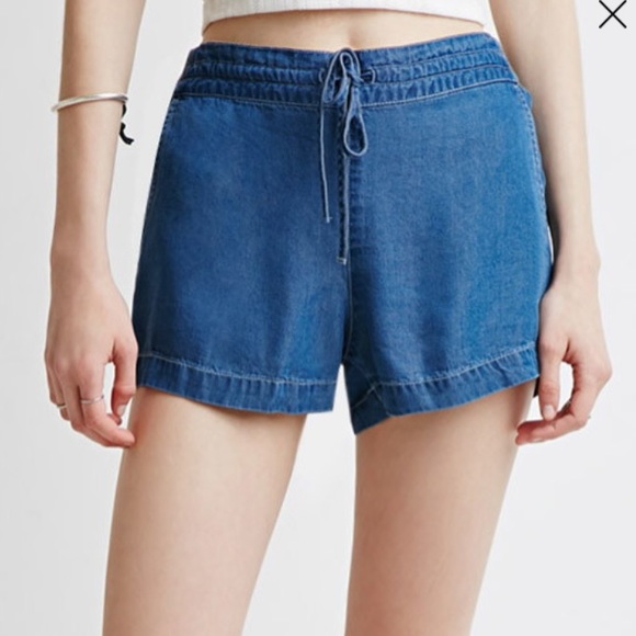 Drawstring shorts