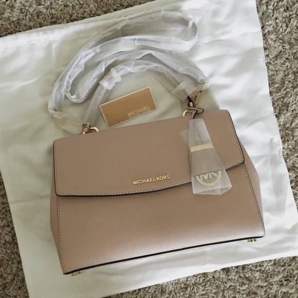 Michael Kors Handbags - Taking OFFERS - Authentic Michael Kors Ava