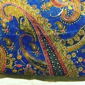 Anthroplogie infinity scarf!