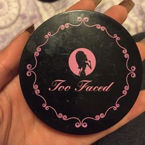 Too faced Beach bunny bronzer