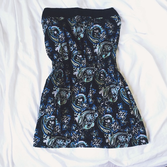⚫️ 30% OFF Floral Blue Strapless Top Ruffled