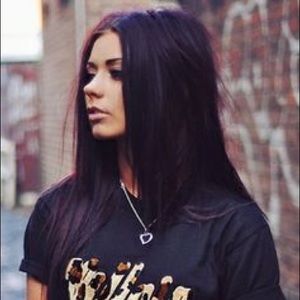 Meet your Posher, Veronica