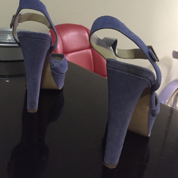Periwinkle Heels - image 3