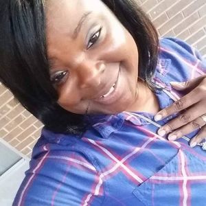 Meet your Posher, Whitney