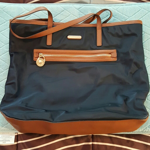 Michael Kors tote
